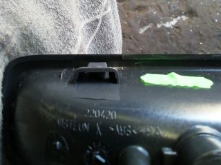 bontott RENAULT CLIO III Bal hátsó Ablakemelő Kapcsoló