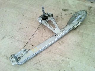 bontott RENAULT CLIO III Bal hátsó Ablakemelő Szerkezet (Mechanikus)