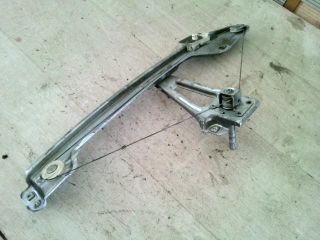 bontott RENAULT CLIO III Bal hátsó Ablakemelő Szerkezet (Mechanikus)