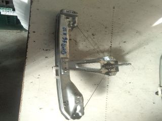 bontott RENAULT CLIO III Bal hátsó Ablakemelő Szerkezet (Mechanikus)