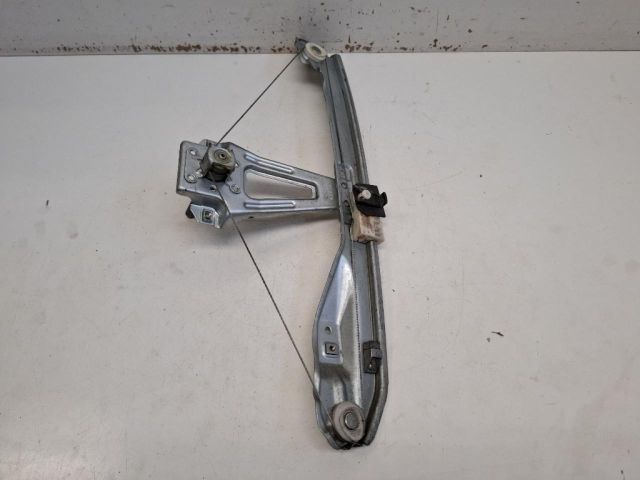 bontott RENAULT CLIO III Bal hátsó Ablakemelő Szerkezet (Mechanikus)