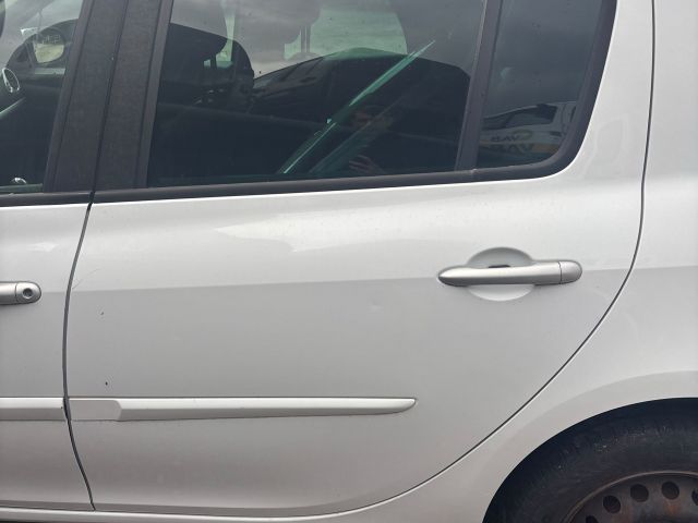 bontott RENAULT CLIO III Bal hátsó Ajtó Díszléc