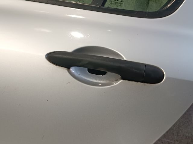 bontott RENAULT CLIO III Bal hátsó Ajtó (Részeivel)