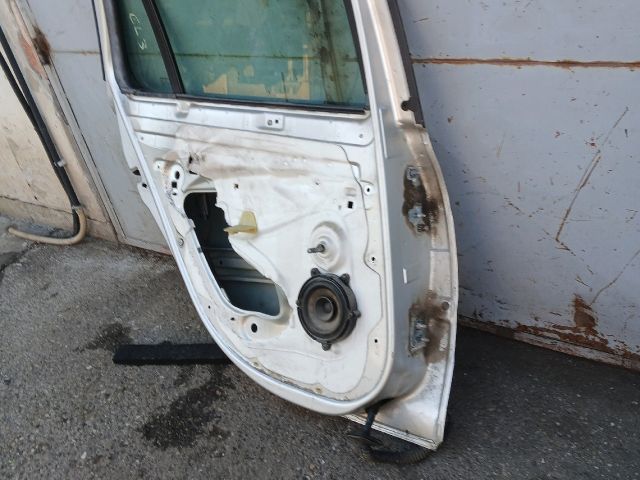 bontott RENAULT CLIO III Bal hátsó Ajtó (Üres lemez)