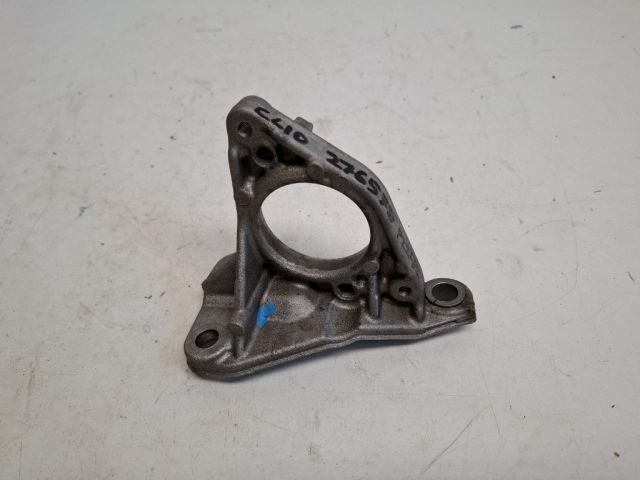 bontott RENAULT CLIO III Bal hátsó Féltengely Tartó