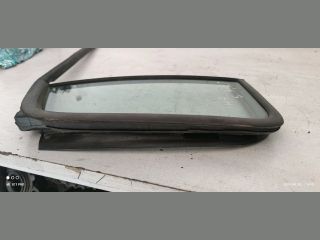 bontott RENAULT CLIO III Bal hátsó Fixüveg (Ajtóban)