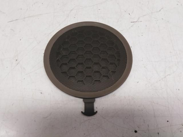 bontott RENAULT CLIO III Bal hátsó Hangszóró Burkolat