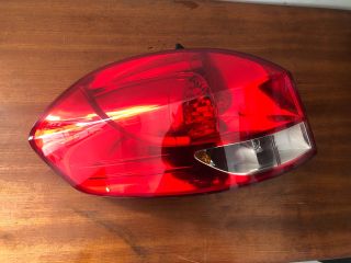 bontott RENAULT CLIO III Bal Hátsó Lámpa