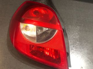 bontott RENAULT CLIO III Bal Hátsó Lámpa