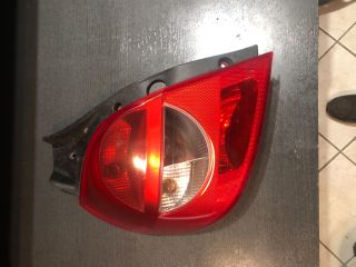 bontott RENAULT CLIO III Bal Hátsó Lámpa