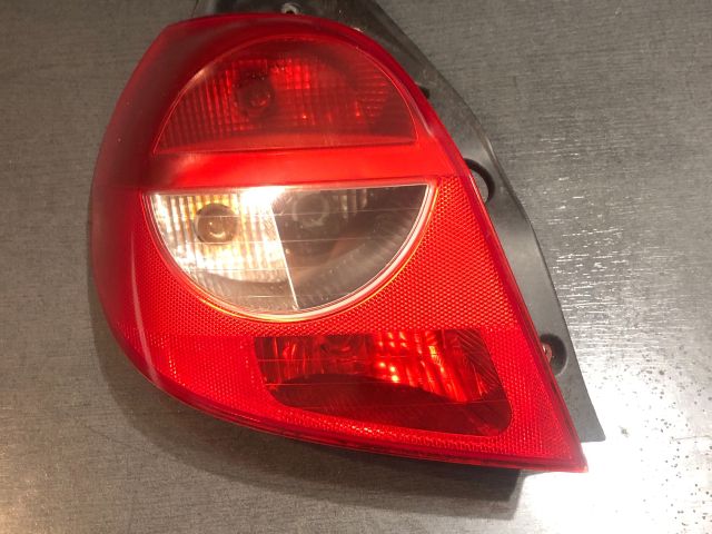 bontott RENAULT CLIO III Bal Hátsó Lámpa