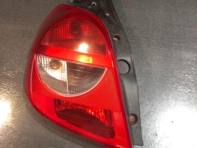 bontott RENAULT CLIO III Bal Hátsó Lámpa