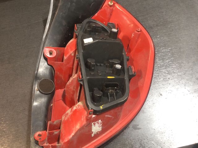 bontott RENAULT CLIO III Bal Hátsó Lámpa