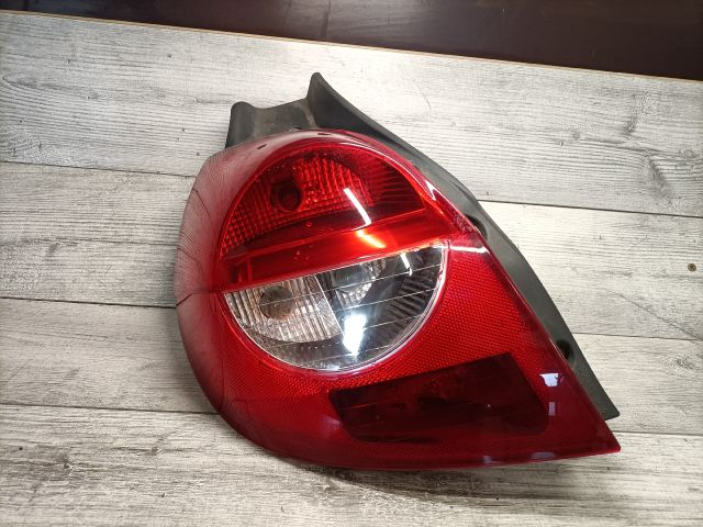 bontott RENAULT CLIO III Bal Hátsó Lámpa