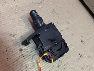 bontott RENAULT CLIO III Bal Kormánykapcsoló Irányjelző