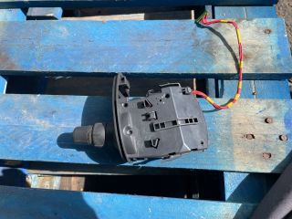 bontott RENAULT CLIO III Bal Kormánykapcsoló Irányjelző