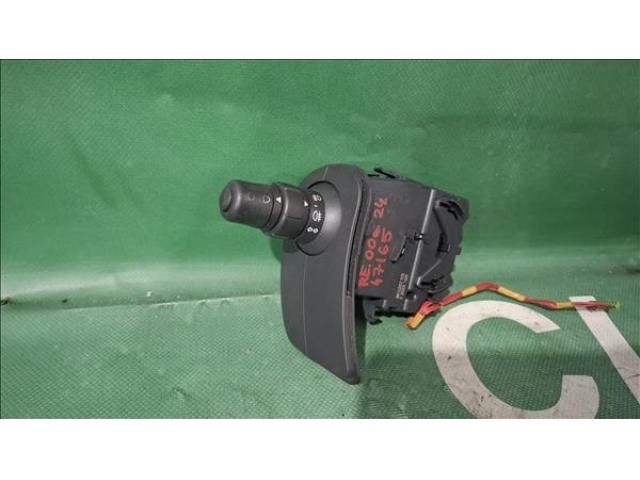 bontott RENAULT CLIO III Bal Kormánykapcsoló Irányjelző