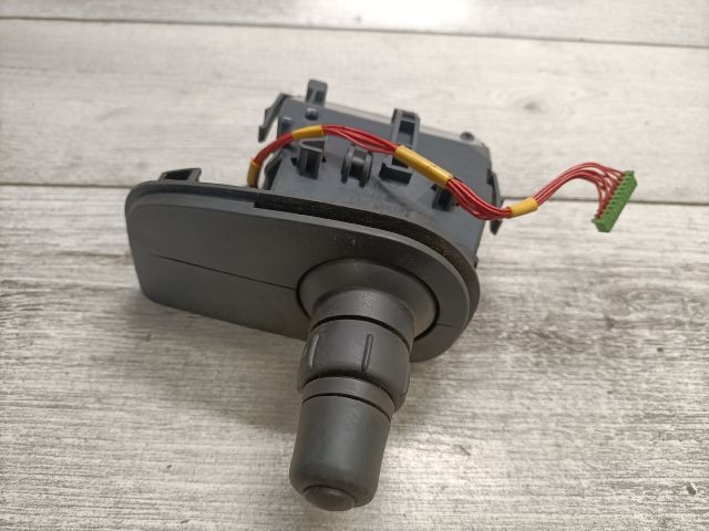 bontott RENAULT CLIO III Bal Kormánykapcsoló Irányjelző