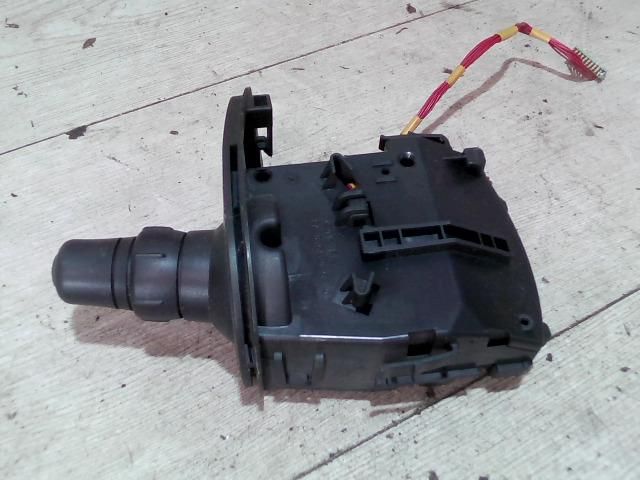 bontott RENAULT CLIO III Bal Kormánykapcsoló Irányjelző