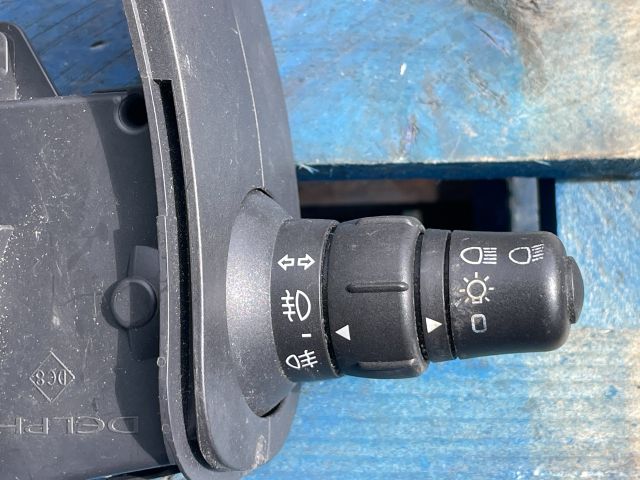 bontott RENAULT CLIO III Bal Kormánykapcsoló Irányjelző