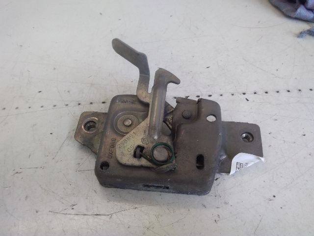 bontott RENAULT CLIO III Bal Motorháztető Zárszerkezet