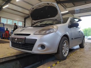 bontott RENAULT CLIO III Bal Műszerfal Díszléc