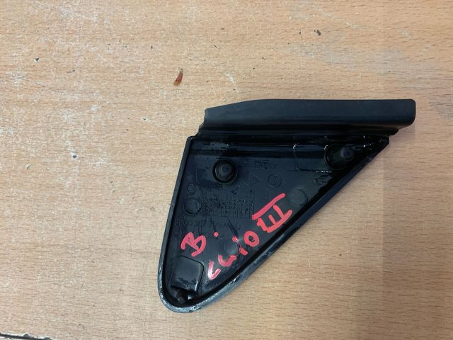 bontott RENAULT CLIO III Bal Visszapillantó Tükör Előtti Burkolat