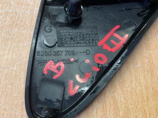 bontott RENAULT CLIO III Bal Visszapillantó Tükör Előtti Burkolat