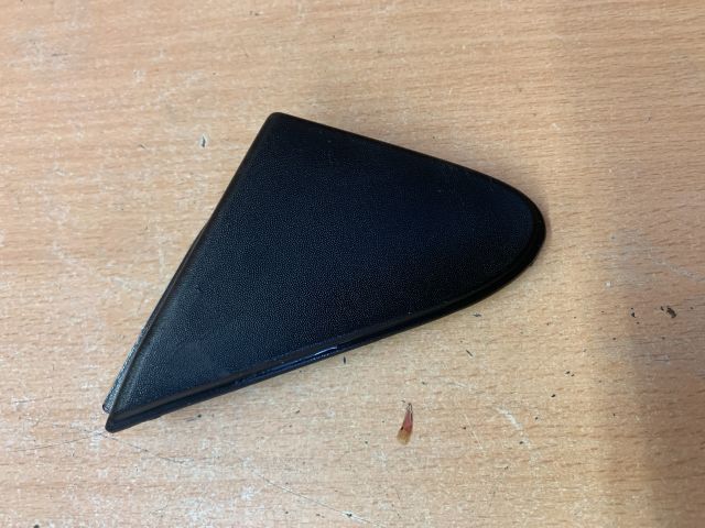 bontott RENAULT CLIO III Bal Visszapillantó Tükör Előtti Burkolat