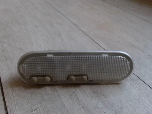 bontott RENAULT CLIO III Beltér Világítás Első