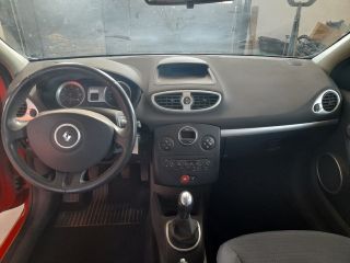 bontott RENAULT CLIO III Beltér Világítás Hátsó