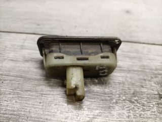 bontott RENAULT CLIO III Csomagtér Nyitó Kar / Gomb