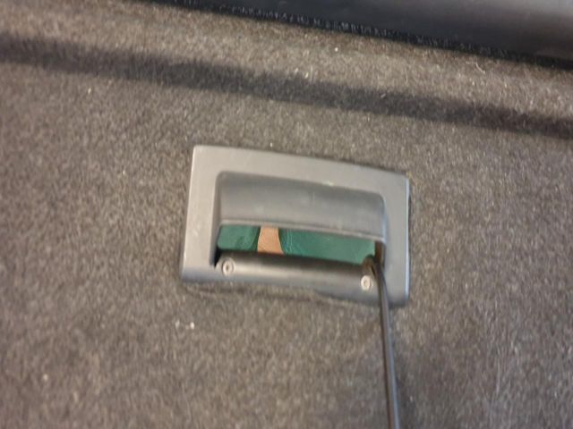 bontott RENAULT CLIO III Csomagtér Roló