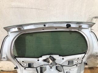 bontott RENAULT CLIO III Csomagtérajtó (Részeivel)