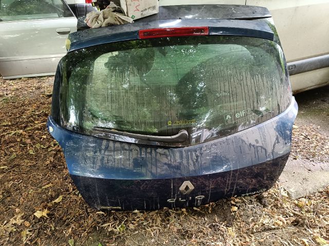 bontott RENAULT CLIO III Csomagtérajtó (Részeivel)