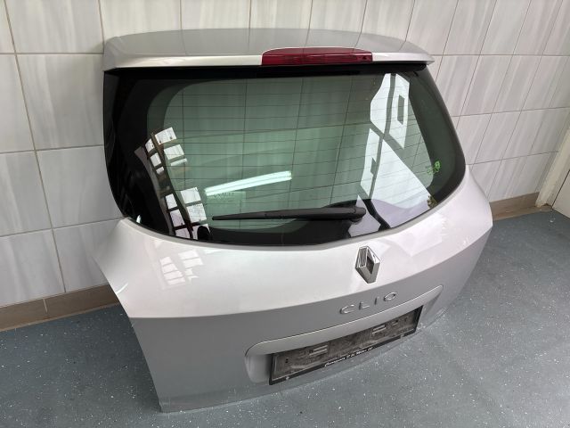bontott RENAULT CLIO III Csomagtérajtó (Részeivel)