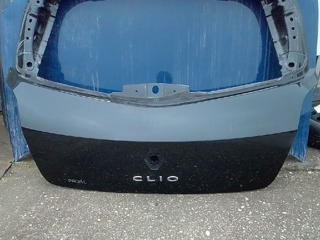 bontott RENAULT CLIO III Csomagtérajtó (Üres lemez)