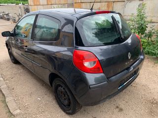 bontott RENAULT CLIO III Csomagtérajtó (Üres lemez)