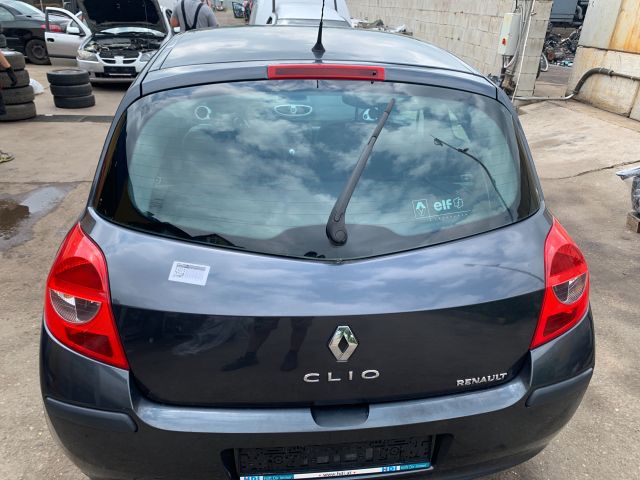 bontott RENAULT CLIO III Csomagtérajtó (Üres lemez)