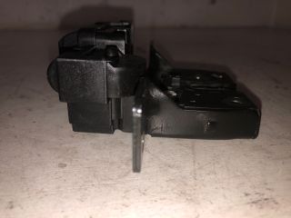 bontott RENAULT CLIO III Csomagtérajtó Zárszerkezet