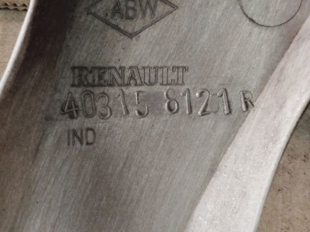 bontott RENAULT CLIO III Dísztárcsa (1 db)