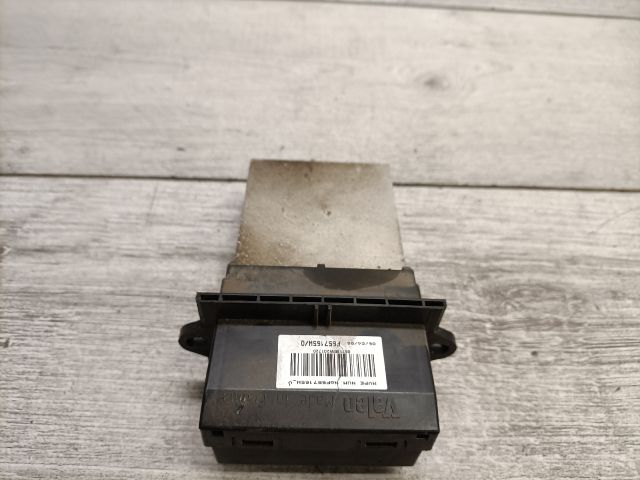 bontott RENAULT CLIO III Előtét Ellenállás Fűtőmotor