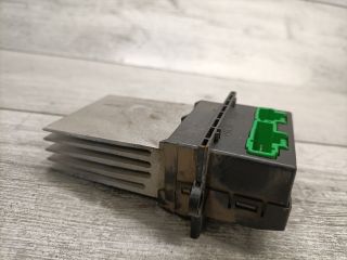 bontott RENAULT CLIO III Előtét Ellenállás Fűtőmotor