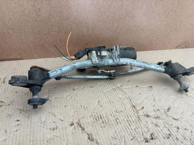 bontott RENAULT CLIO III Első Ablaktörlő Szerkezet Motorral