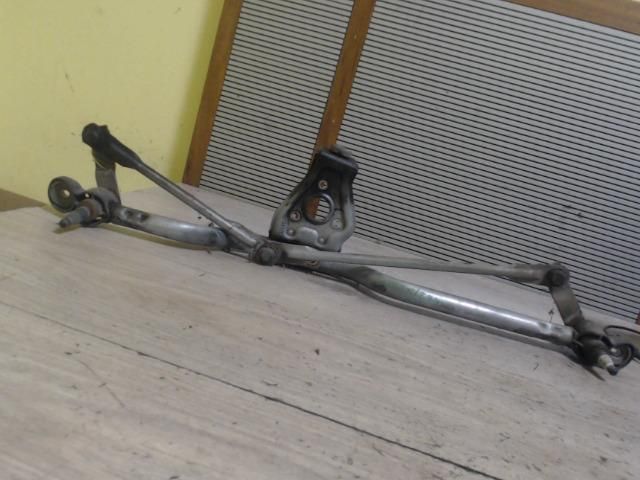 bontott RENAULT CLIO III Első Ablaktörlő Szerkezet