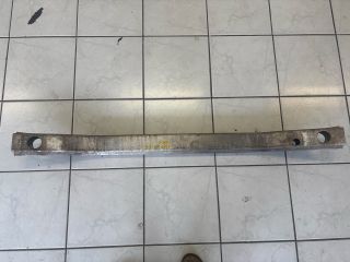 bontott RENAULT CLIO III Első Lökhárító Merevítő (Fém)