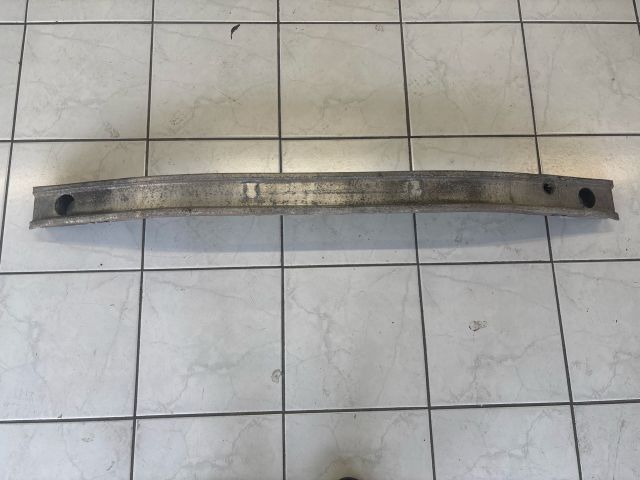 bontott RENAULT CLIO III Első Lökhárító Merevítő (Fém)