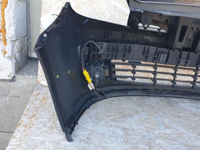 bontott RENAULT CLIO III Első Lökhárító (Részeivel)