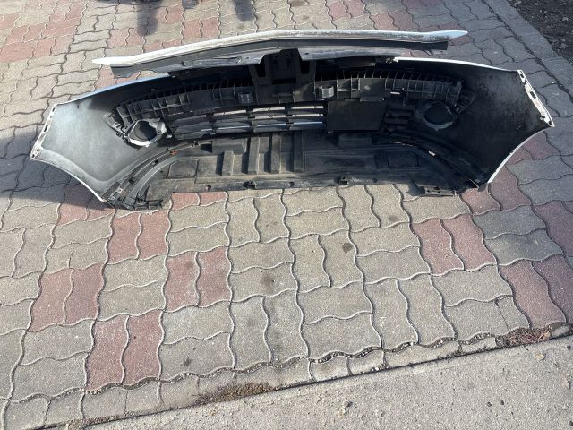 bontott RENAULT CLIO III Első Lökhárító (Részeivel)