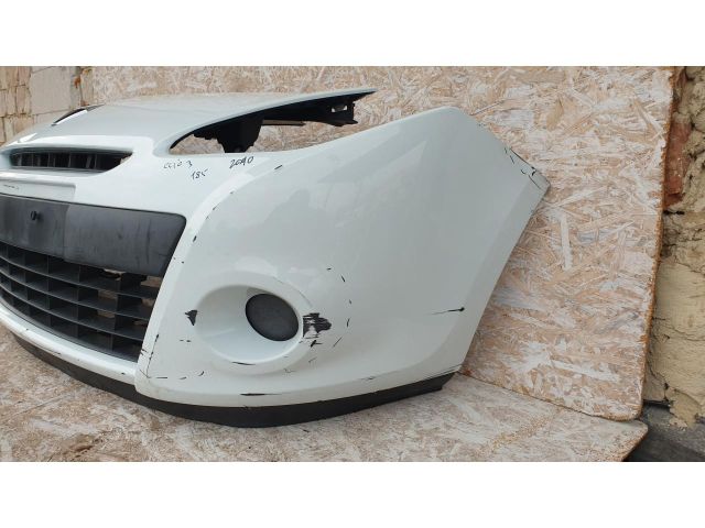 bontott RENAULT CLIO III Első Lökhárító (Részeivel)